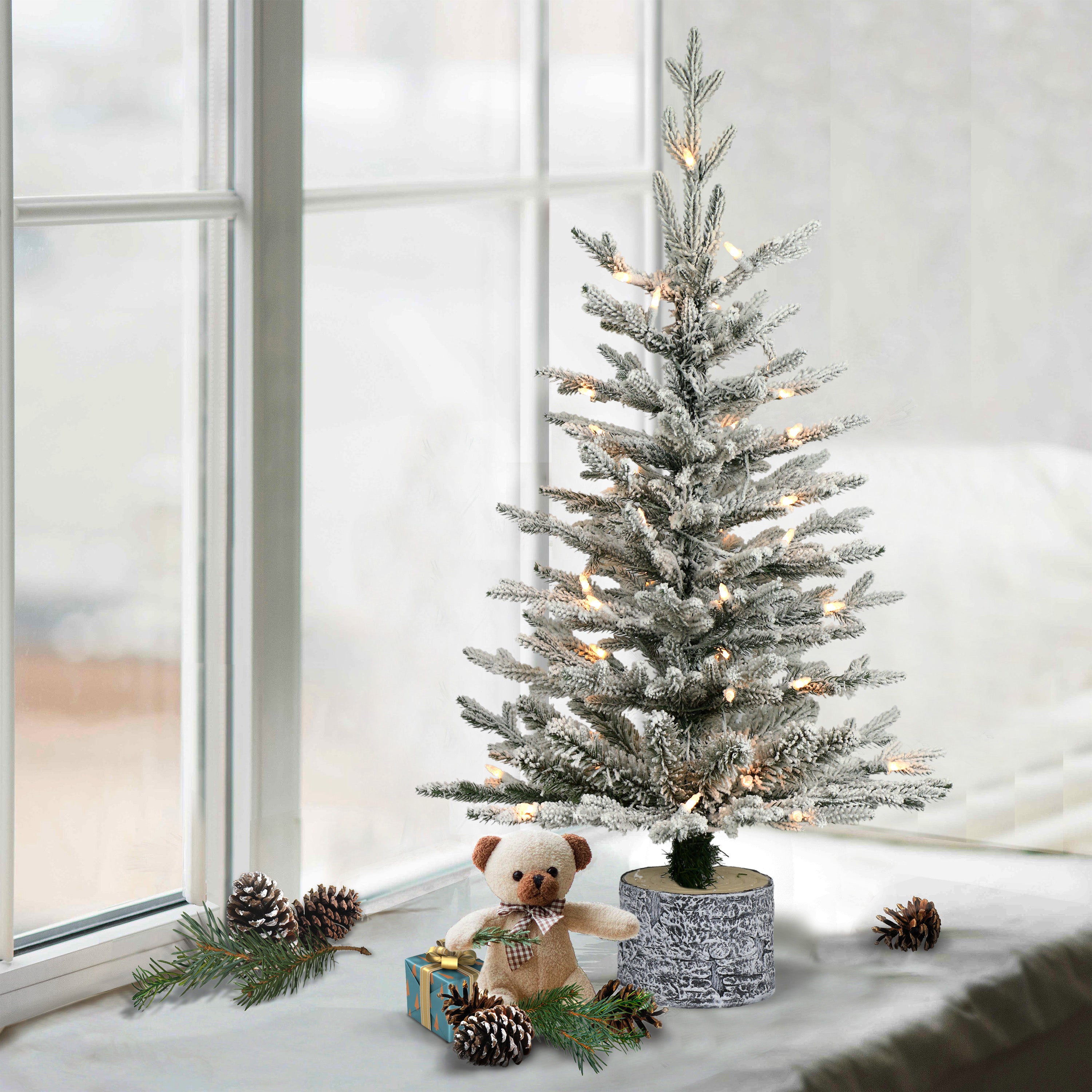 3ft Pre-Lit Potted Flocked Arctic Fir Christmas Tree